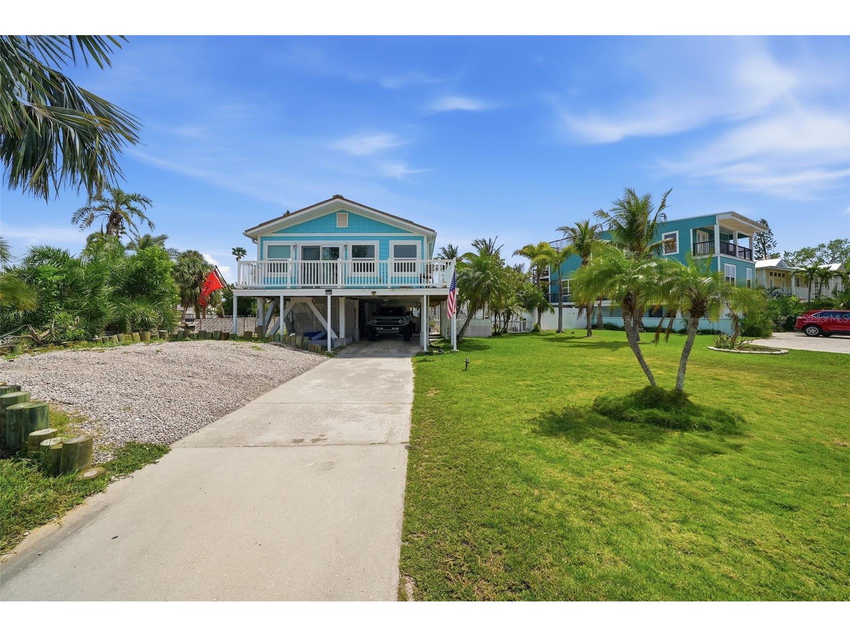 15823 Redington Drive Redington Beach FL 33708 TB8495509 image1