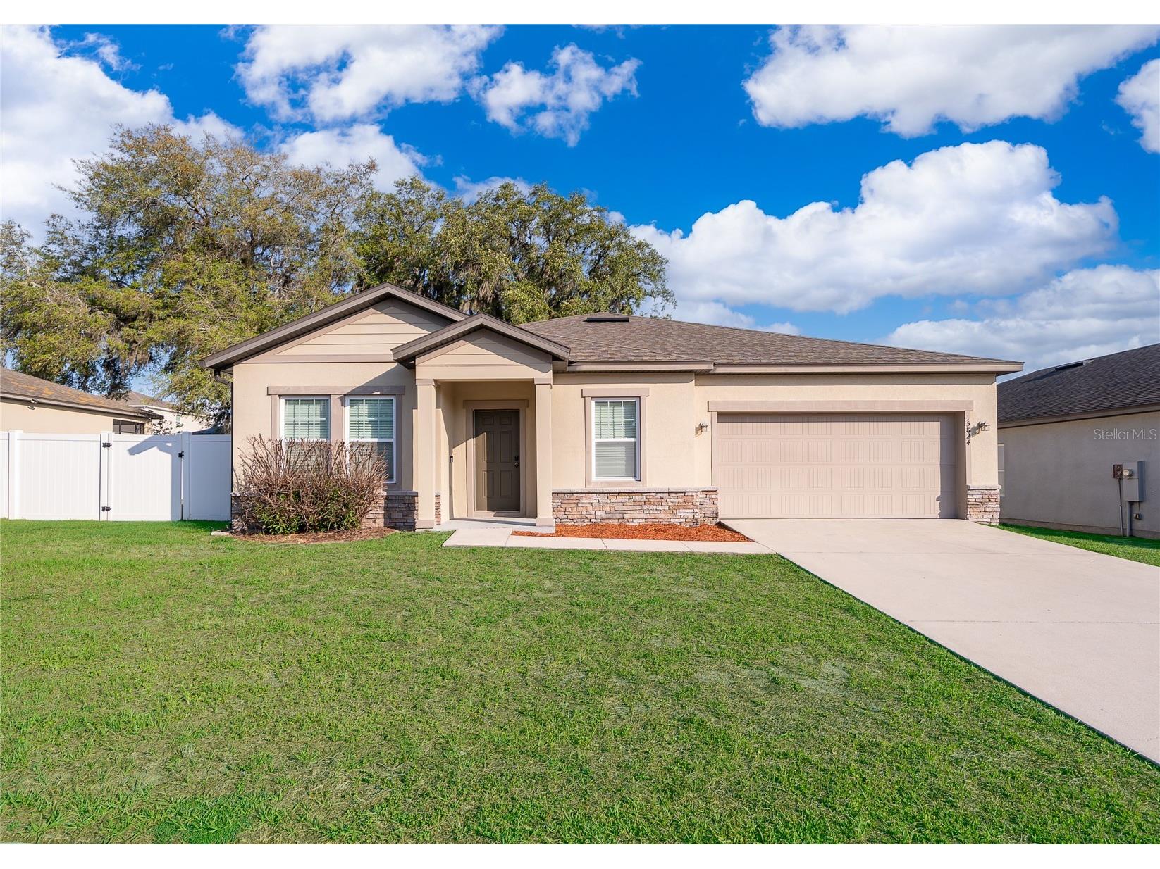 15824 Surfbird Court Mascotte FL 34753 O6403611 image1