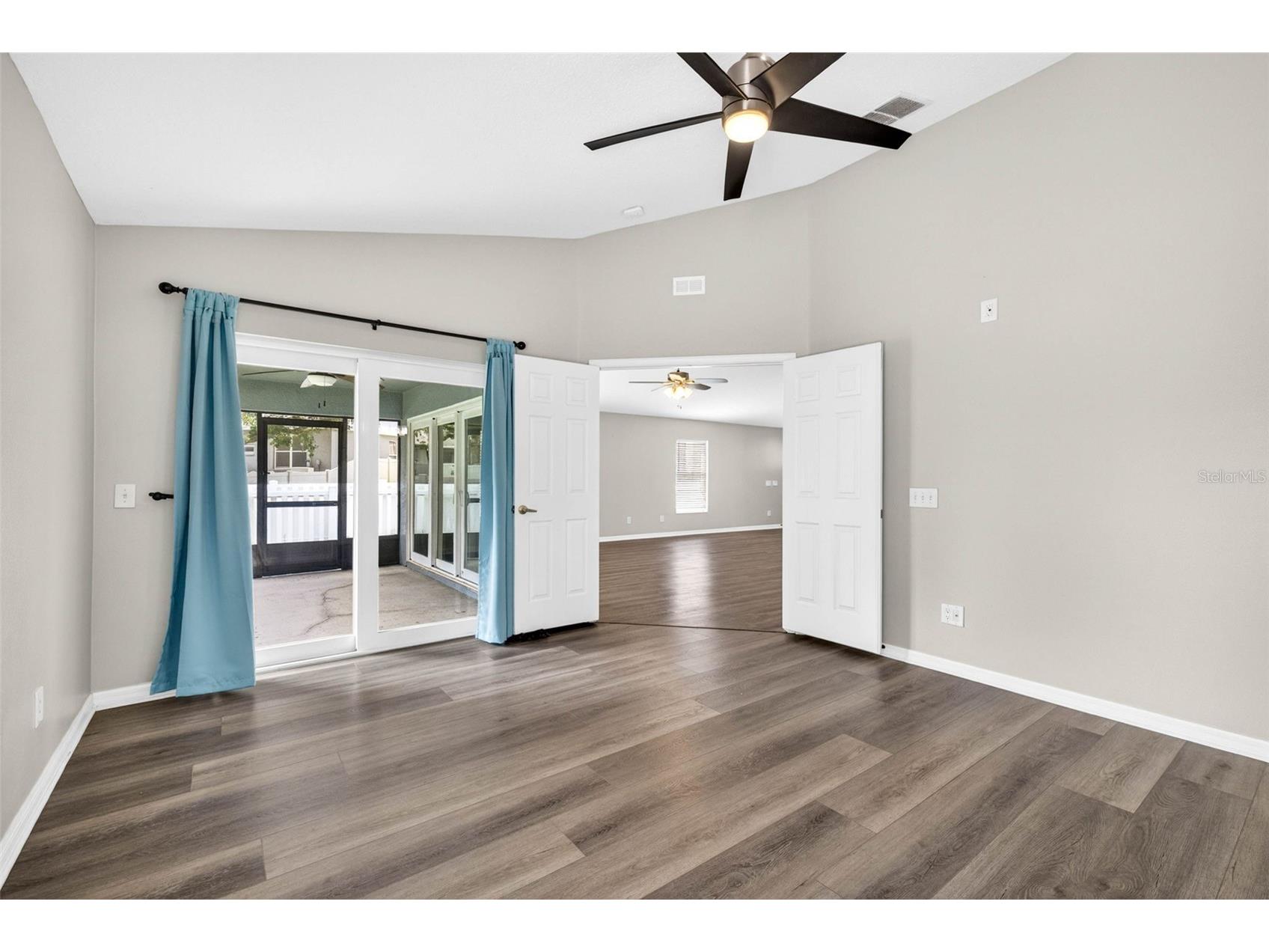 15826 Stags Leap Drive Lutz FL 33559 TB8514449 image34