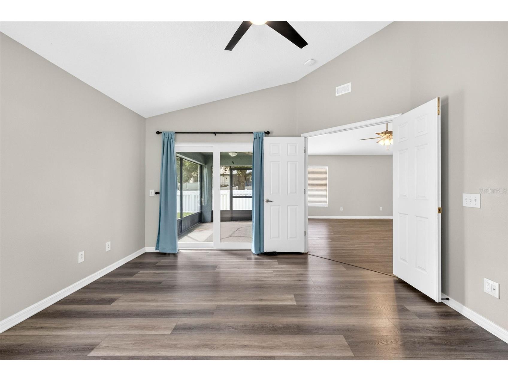 15826 Stags Leap Drive Lutz FL 33559 TB8514449 image35