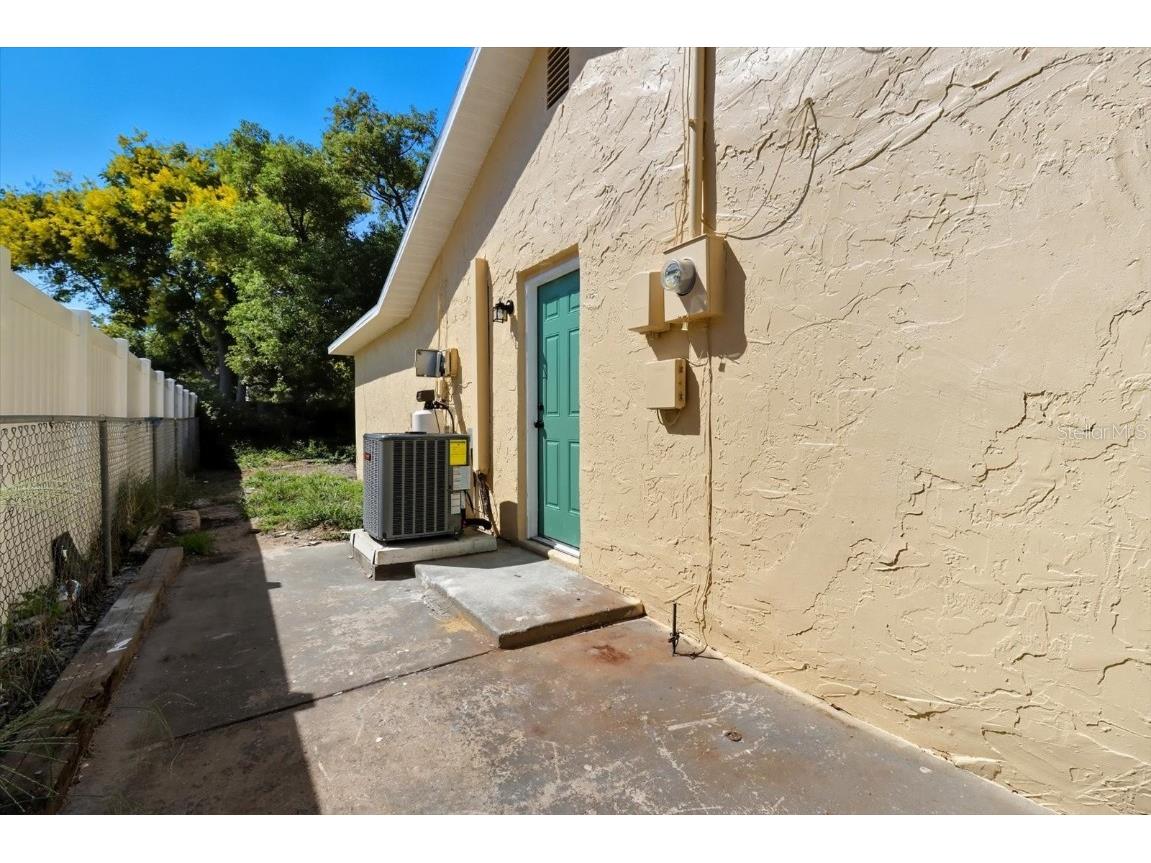 15829 Villa Drive Hudson FL 34667 P4936497 image32