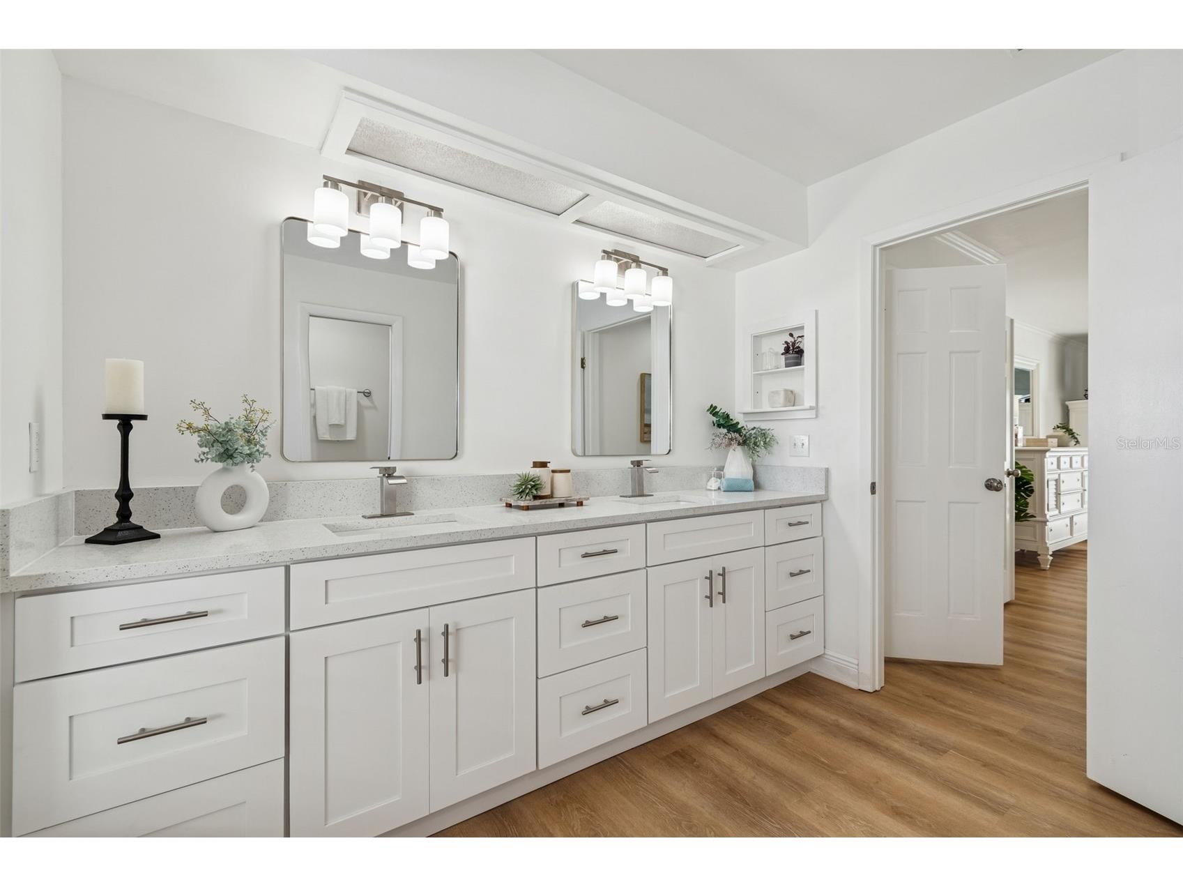 15830 Glenarn Drive Tampa FL 33618 TB8478979 image16