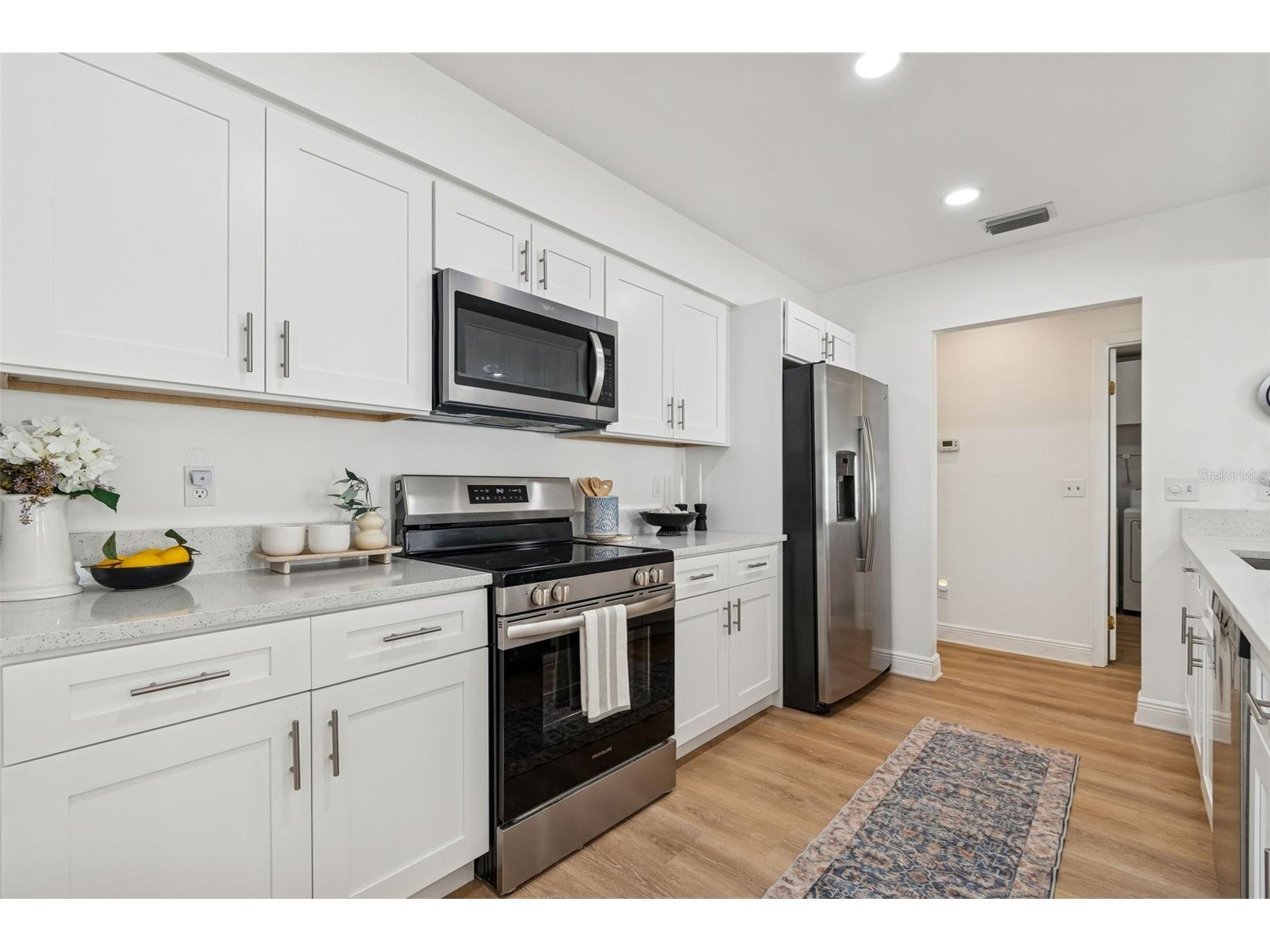 15830 Glenarn Drive Tampa FL 33618 TB8478979 image18