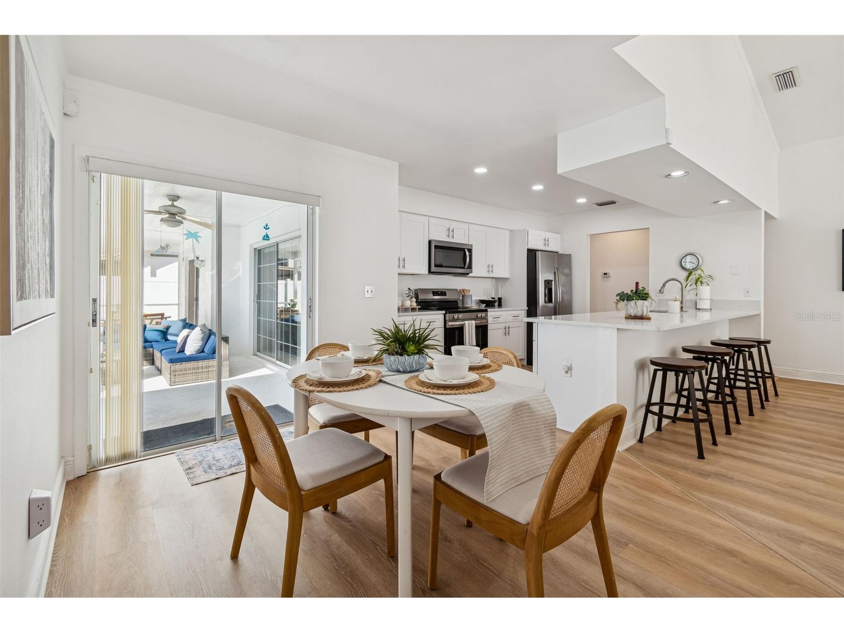 15830 Glenarn Drive Tampa FL 33618 TB8478979 image24