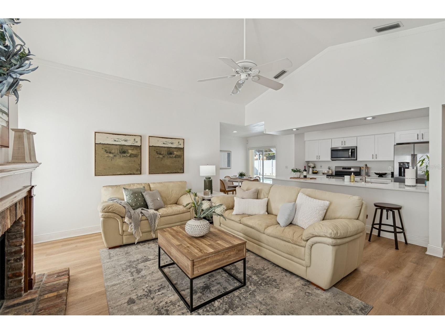 15830 Glenarn Drive Tampa FL 33618 TB8478979 image26