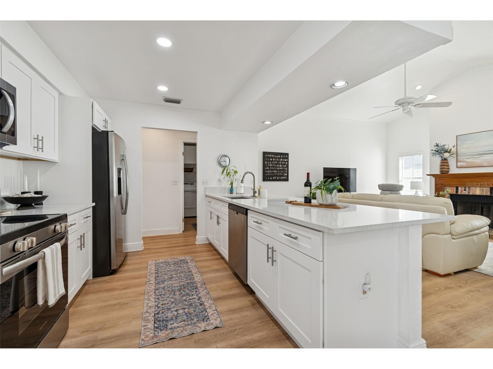 15830 Glenarn Drive Tampa FL 33618 TB8478979 image3