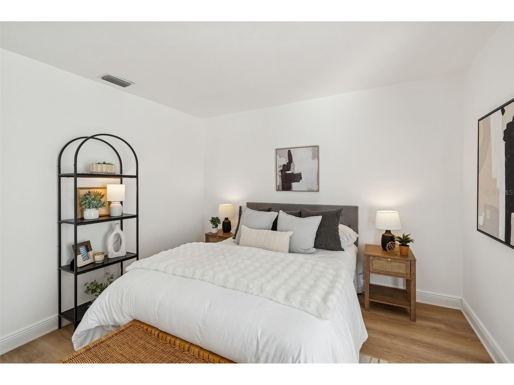 15830 Glenarn Drive Tampa FL 33618 TB8478979 image38