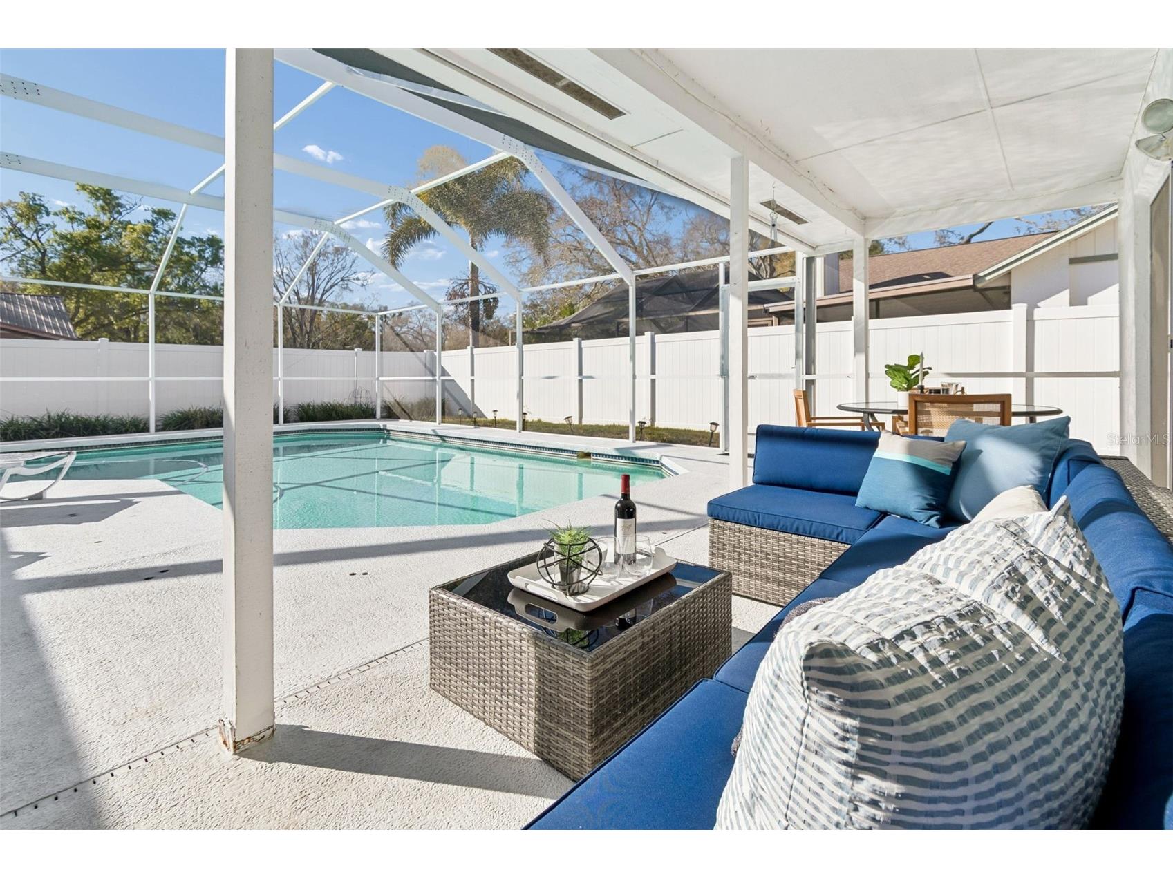 15830 Glenarn Drive Tampa FL 33618 TB8478979 image41