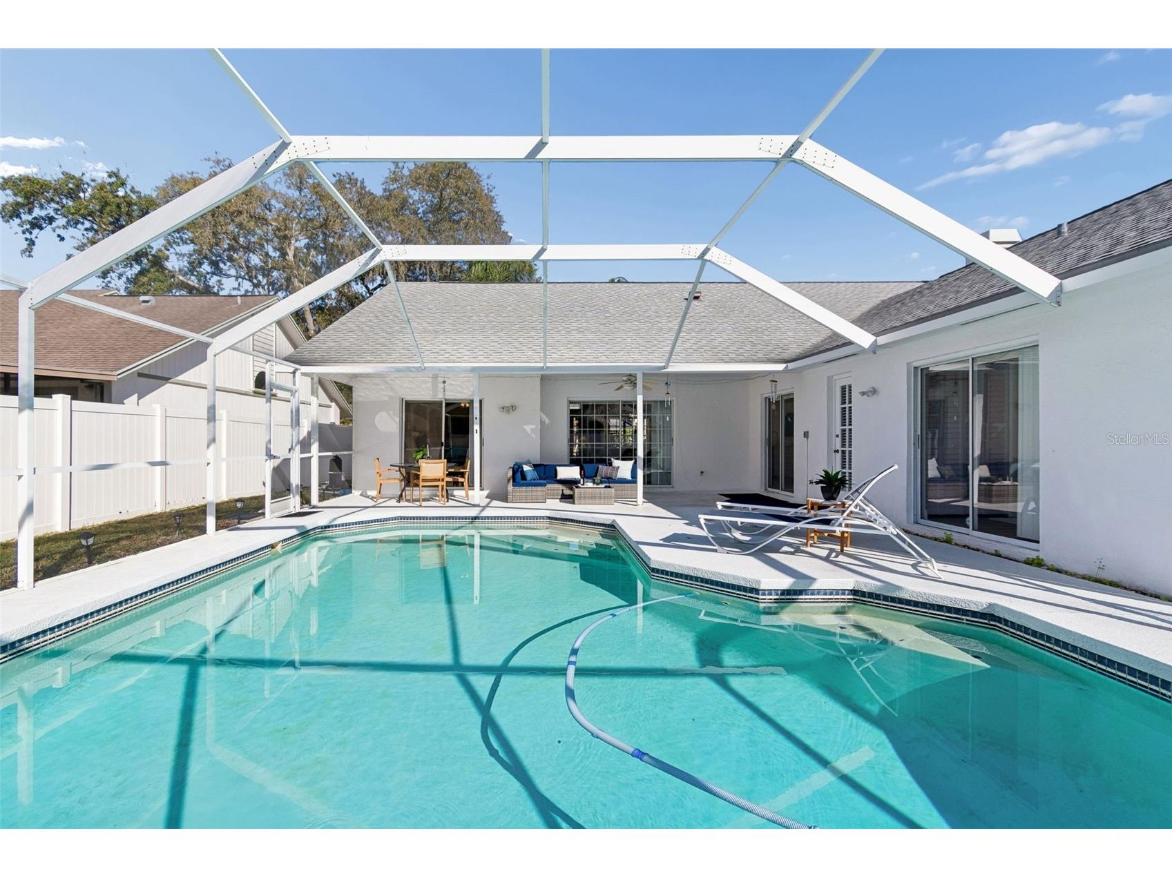 15830 Glenarn Drive Tampa FL 33618 TB8478979 image46