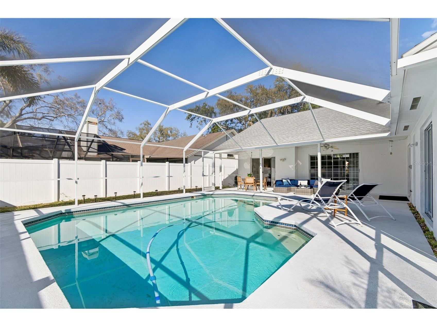 15830 Glenarn Drive Tampa FL 33618 TB8478979 image47