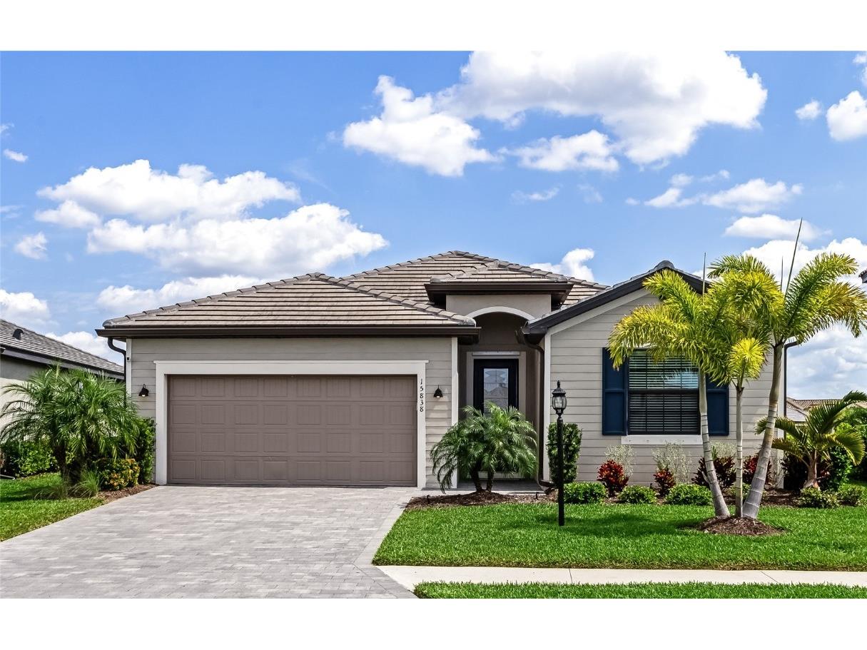 15838 Islandwalk Avenue Bradenton FL 34211 A4601857 image1