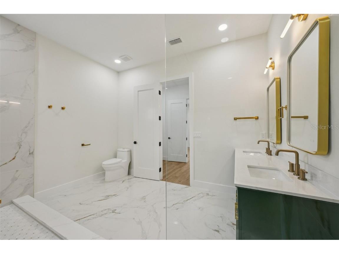 1584 Nursery Road Clearwater FL 33764 TB8455714 image70