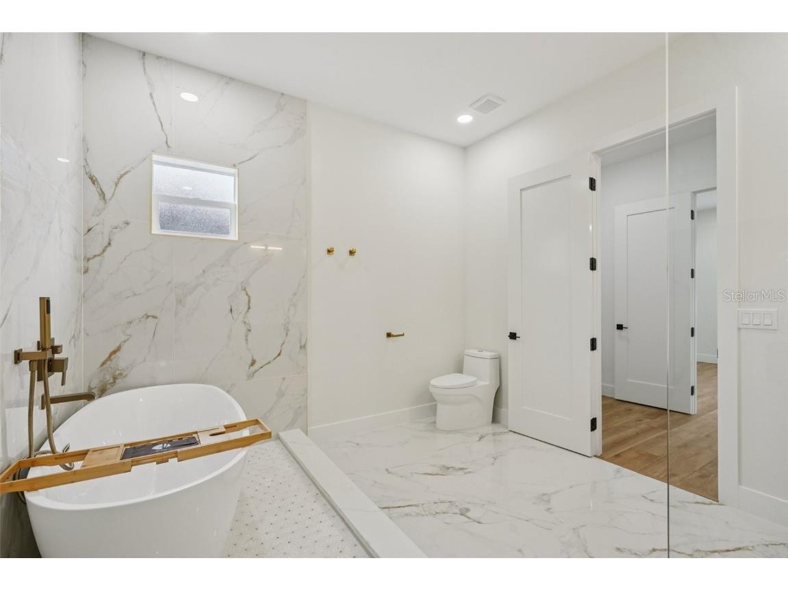 1584 Nursery Road Clearwater FL 33764 TB8455714 image71