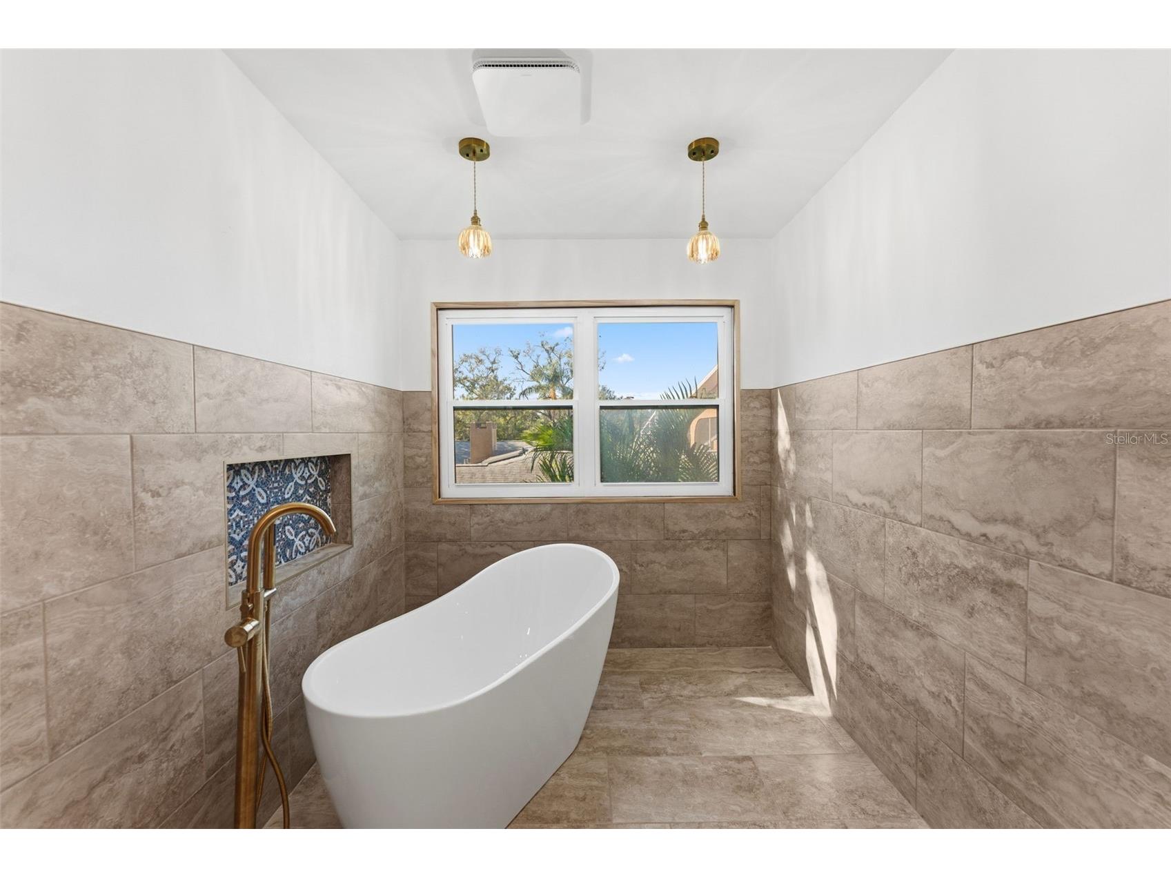 1584 Oak Lane Clearwater FL 33764 TB8490329 image20