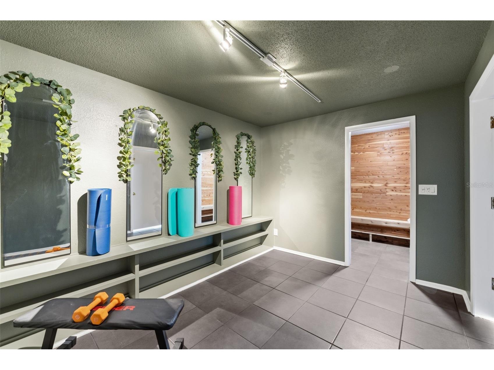 1584 Oak Lane Clearwater FL 33764 TB8490329 image25