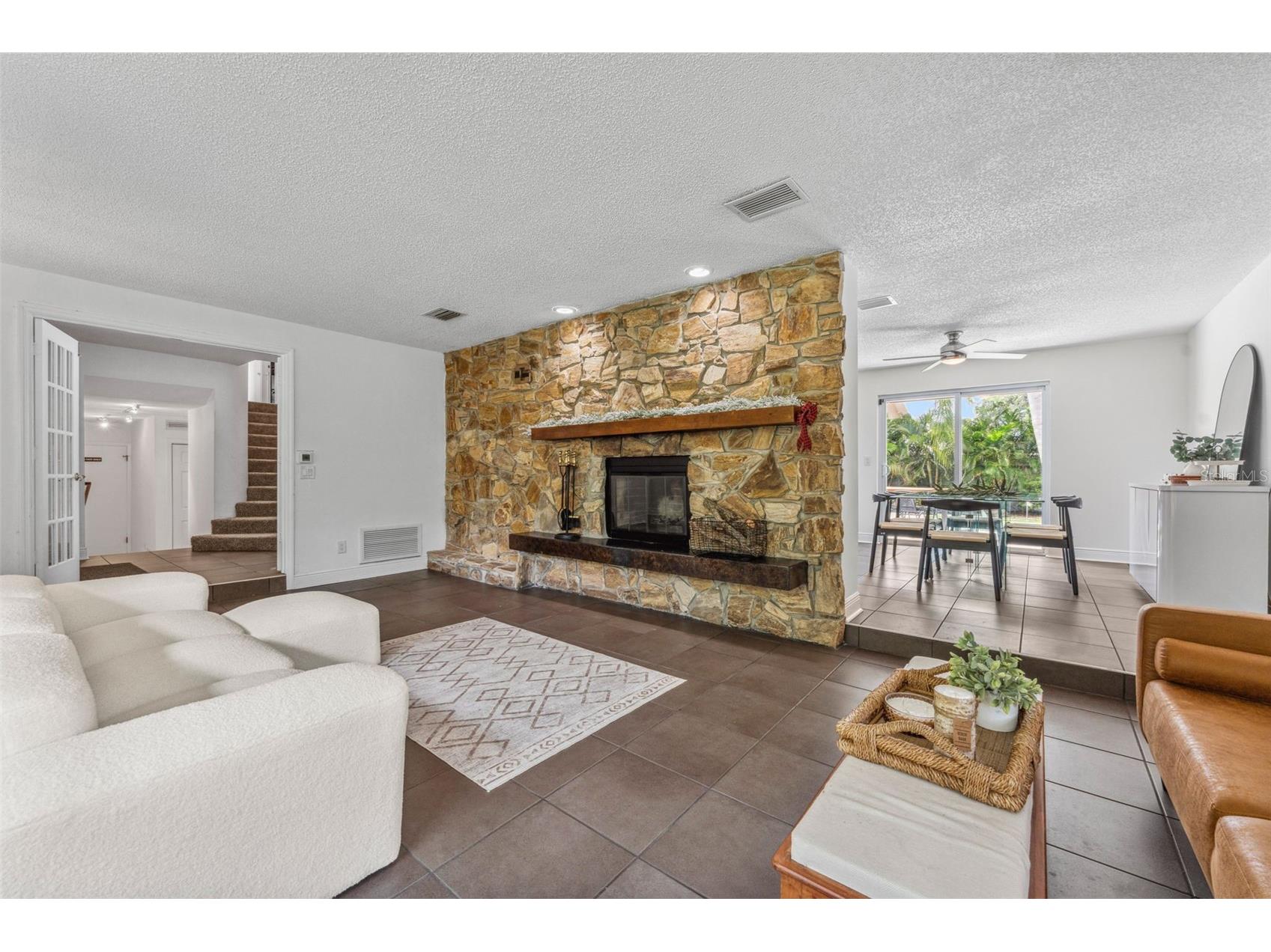 1584 Oak Lane Clearwater FL 33764 TB8490329 image35