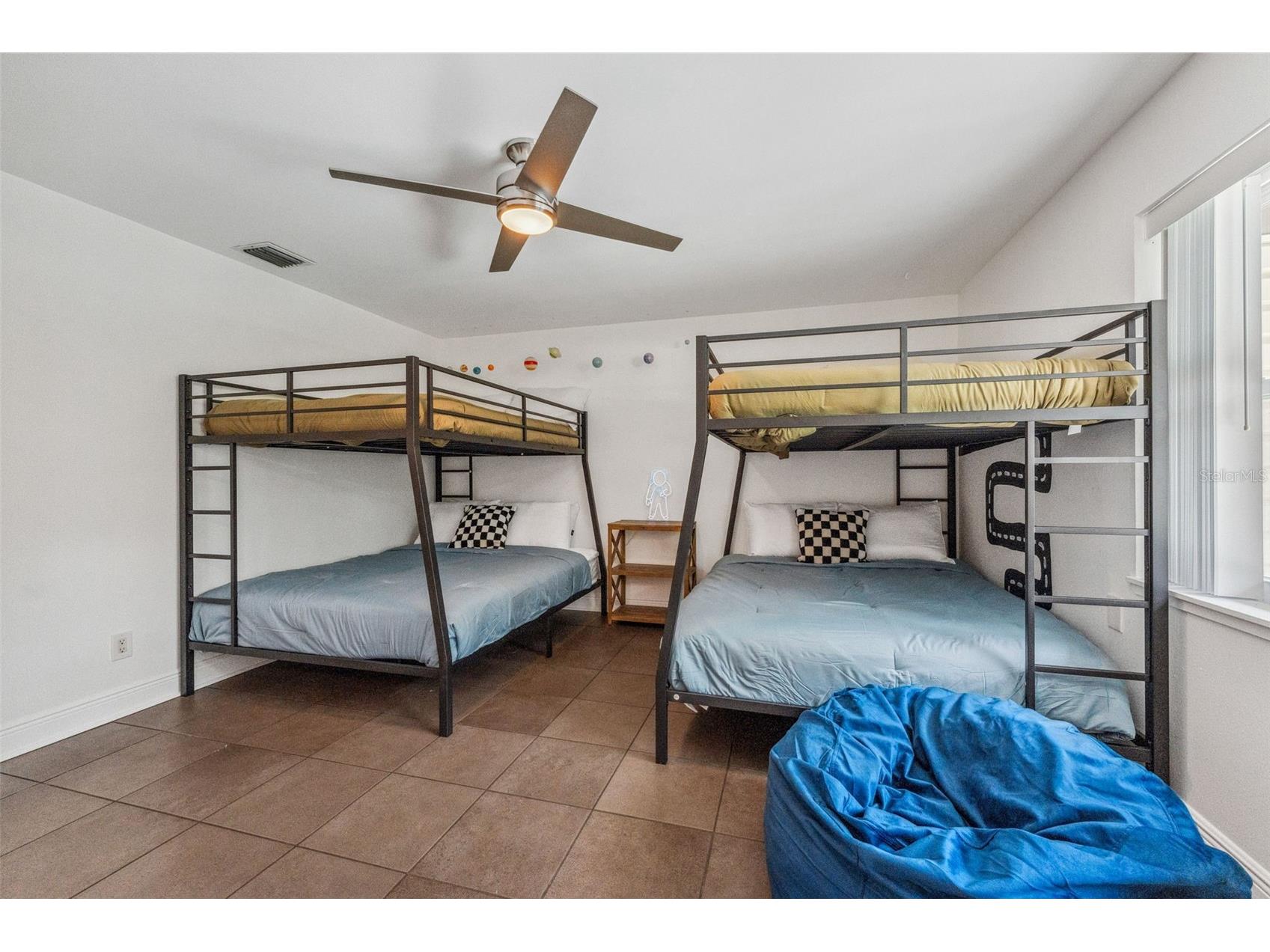 1584 Oak Lane Clearwater FL 33764 TB8490329 image41