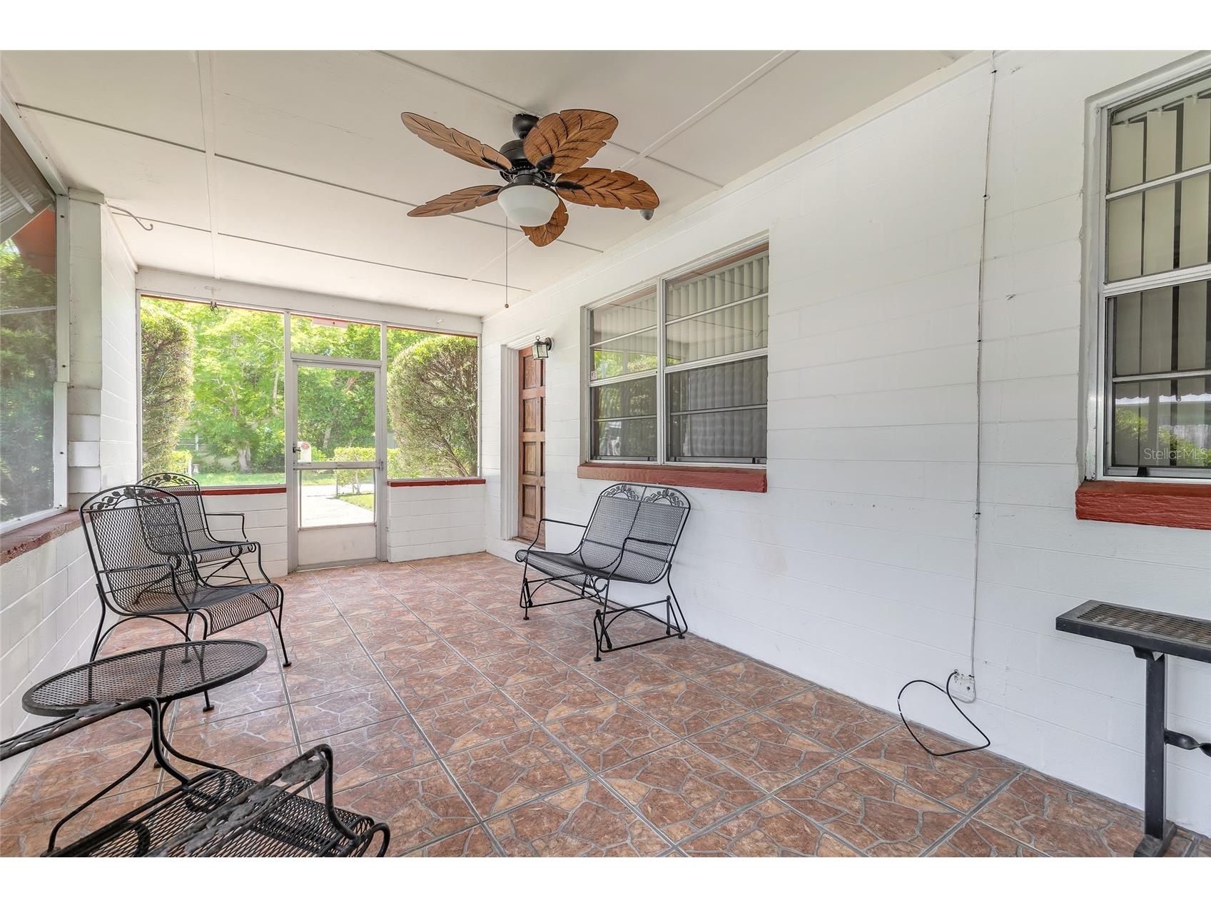 1584 Valencia Avenue Daytona Beach FL 32117 V4949292 image4
