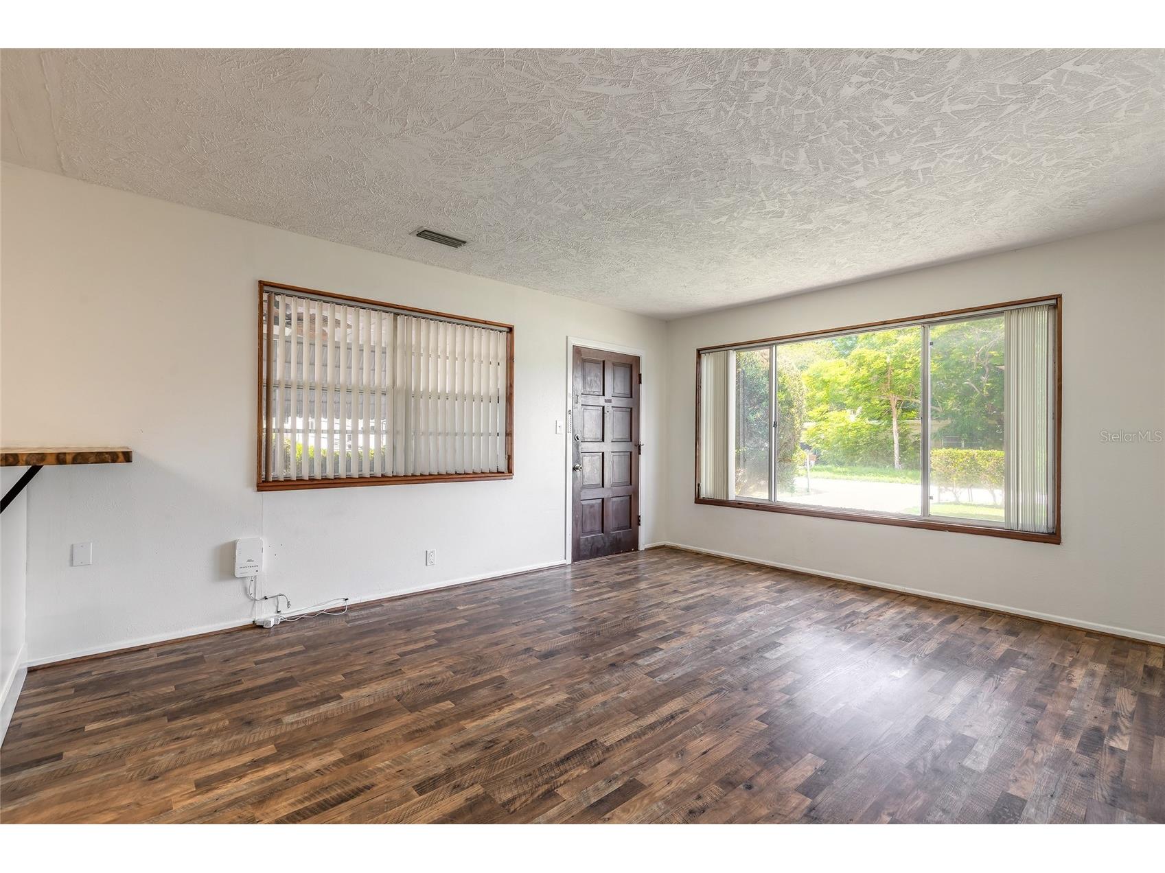 1584 Valencia Avenue Daytona Beach FL 32117 V4949292 image8