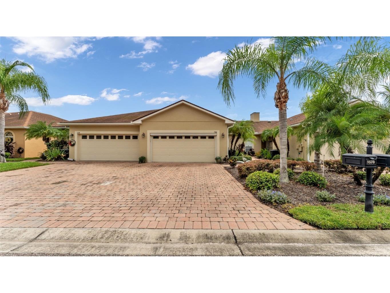 1584 Vienna Square Drive Winter Haven FL 33884 L4955737 image1