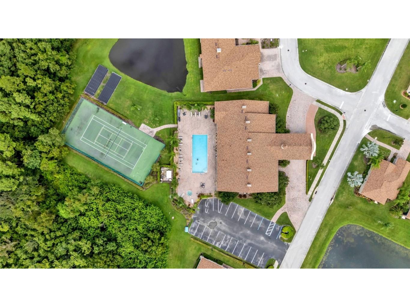 1584 Vienna Square Drive Winter Haven FL 33884 L4955737 image2