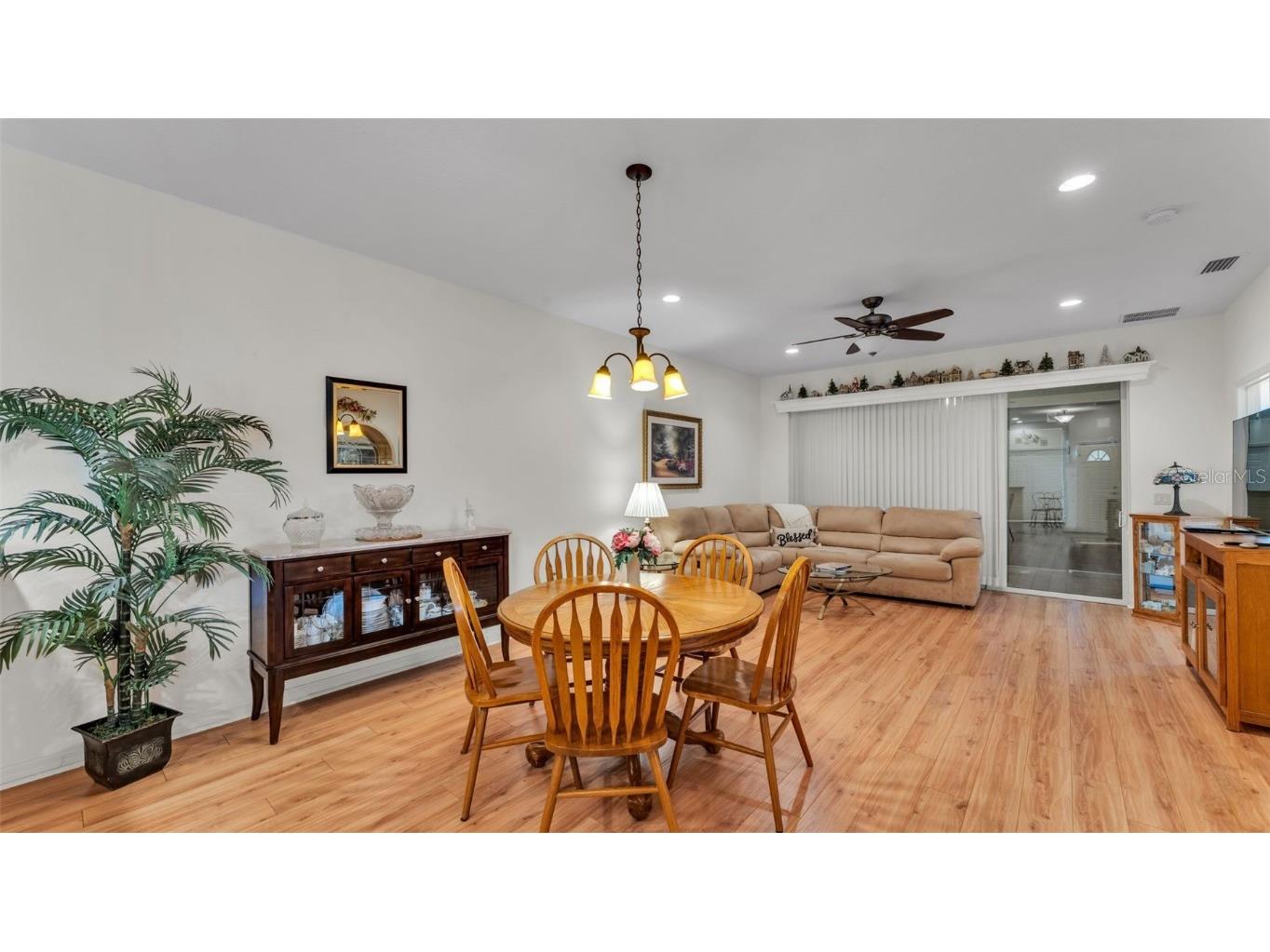 1584 Vienna Square Drive Winter Haven FL 33884 L4955737 image5