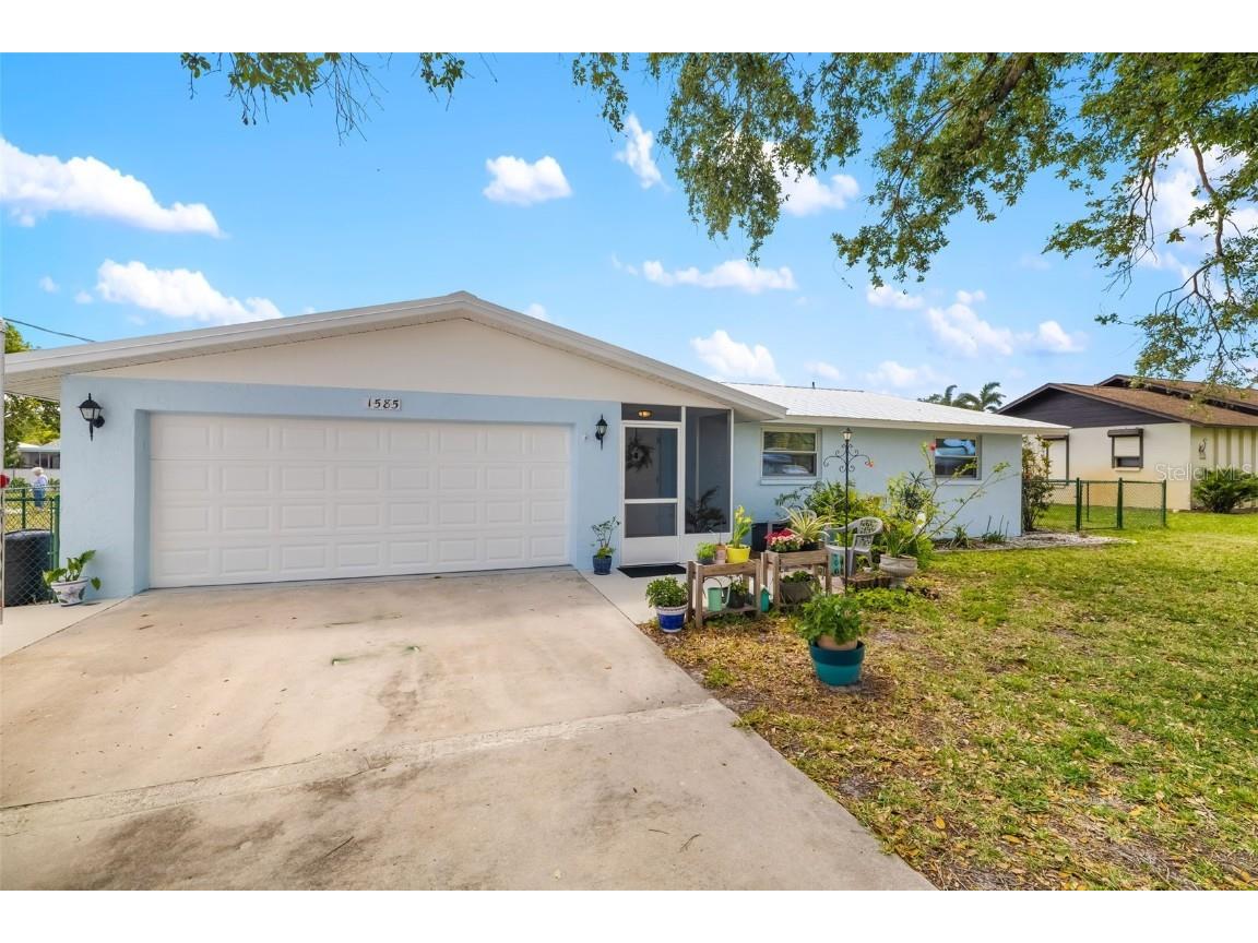 1585 Keyway Court Englewood FL 34223 N6138058 image1