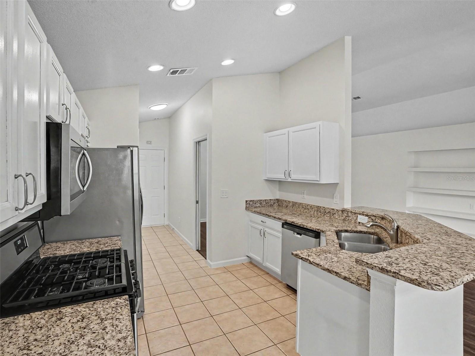 15854 Bay Vista Drive Clermont FL 34714 O6418992 image7