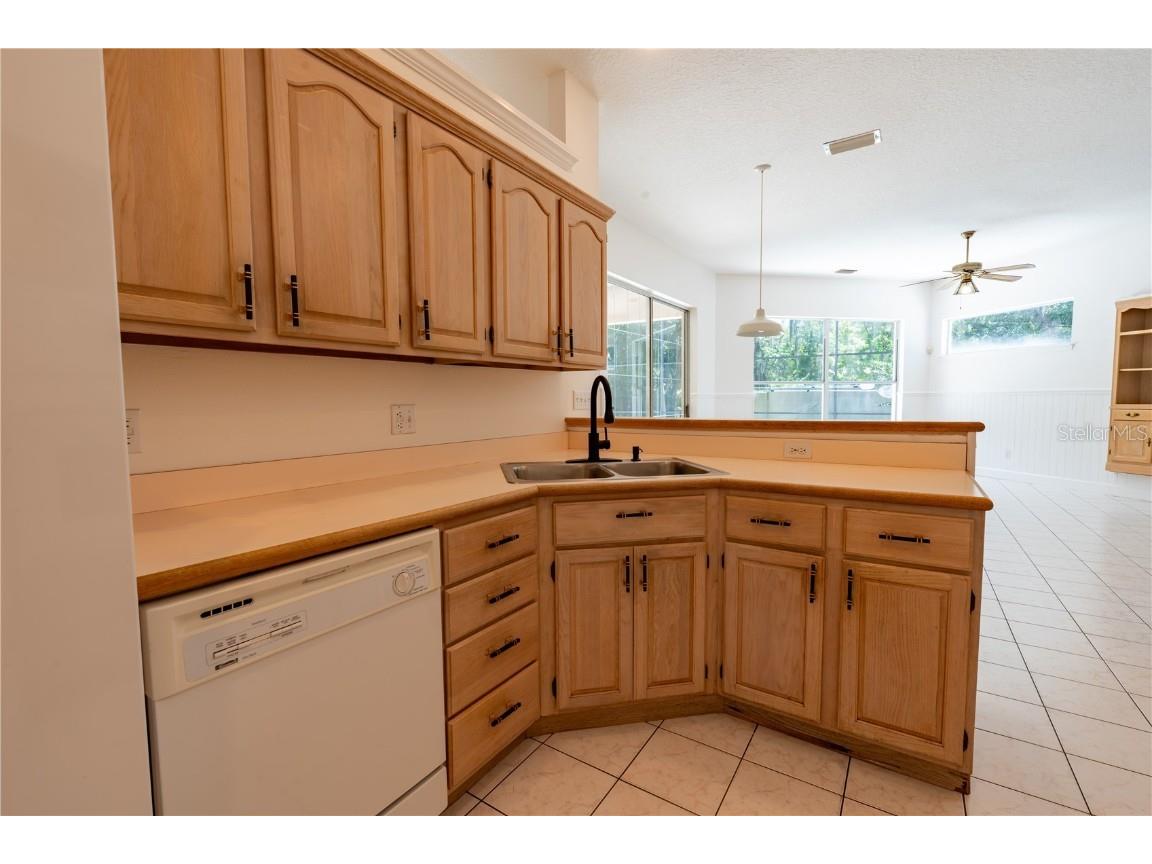 1586 Antoinette Court Oviedo FL 32765 O6316302 image17