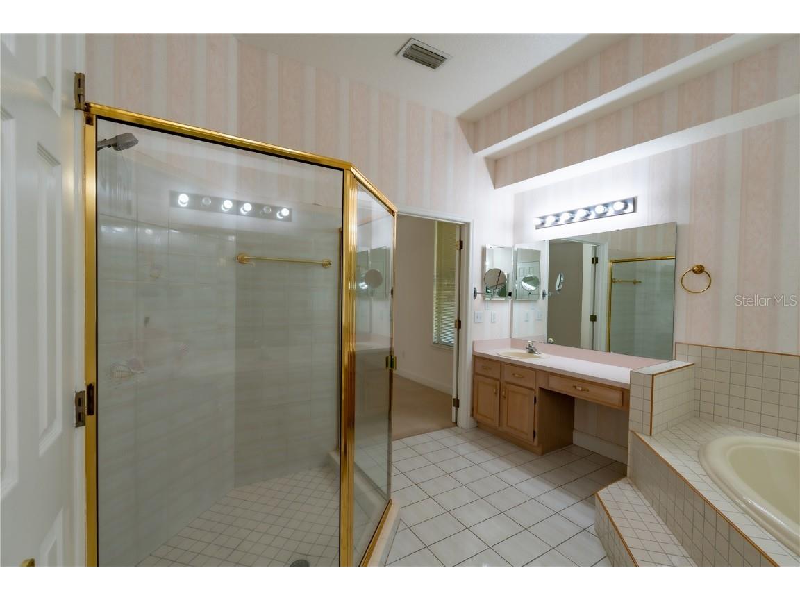 1586 Antoinette Court Oviedo FL 32765 O6316302 image9