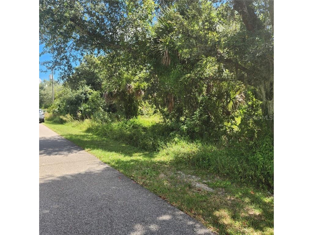 1587 Castlerock Lane Port Charlotte FL 33948 D6144307 image5