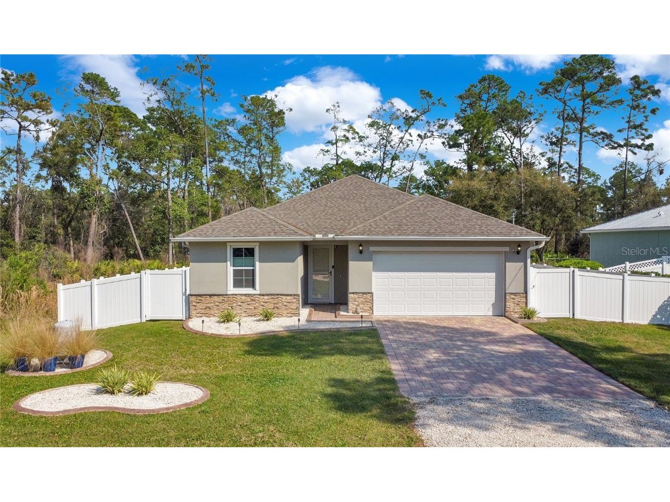 1587 Central Parkway Deland FL 32724 V4928857 image1