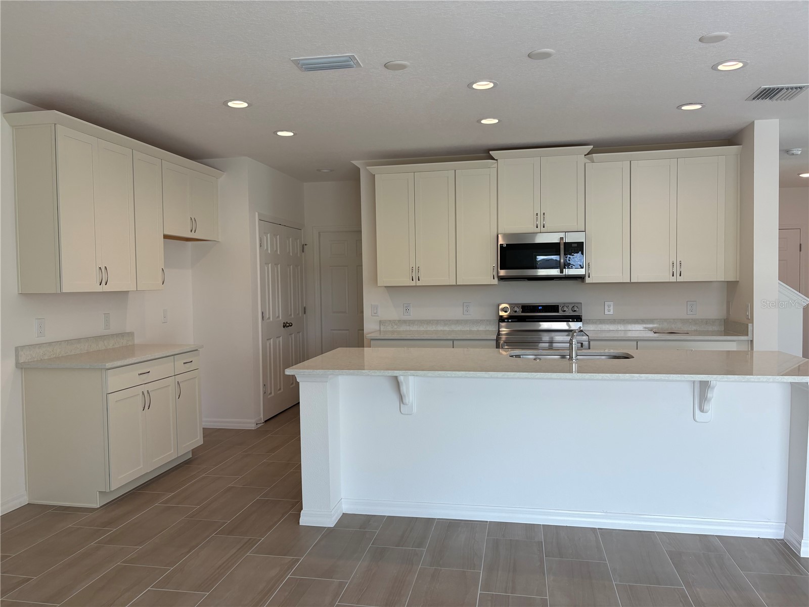 1587 Cloudy Court Saint Cloud FL 34769 O6325956 image3