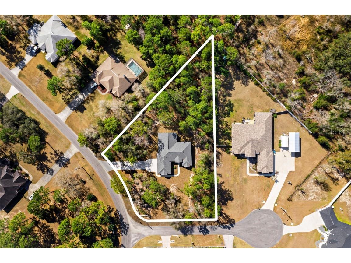 15880 Oakcrest Circle Brooksville FL 34604 W7842017 image1