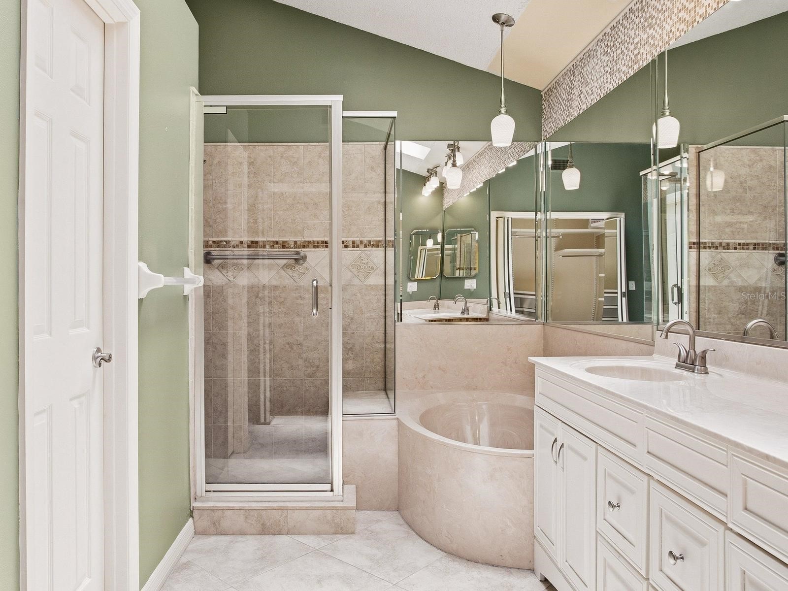15884 Sanctuary Drive Tampa FL 33647 TB8512488 image21