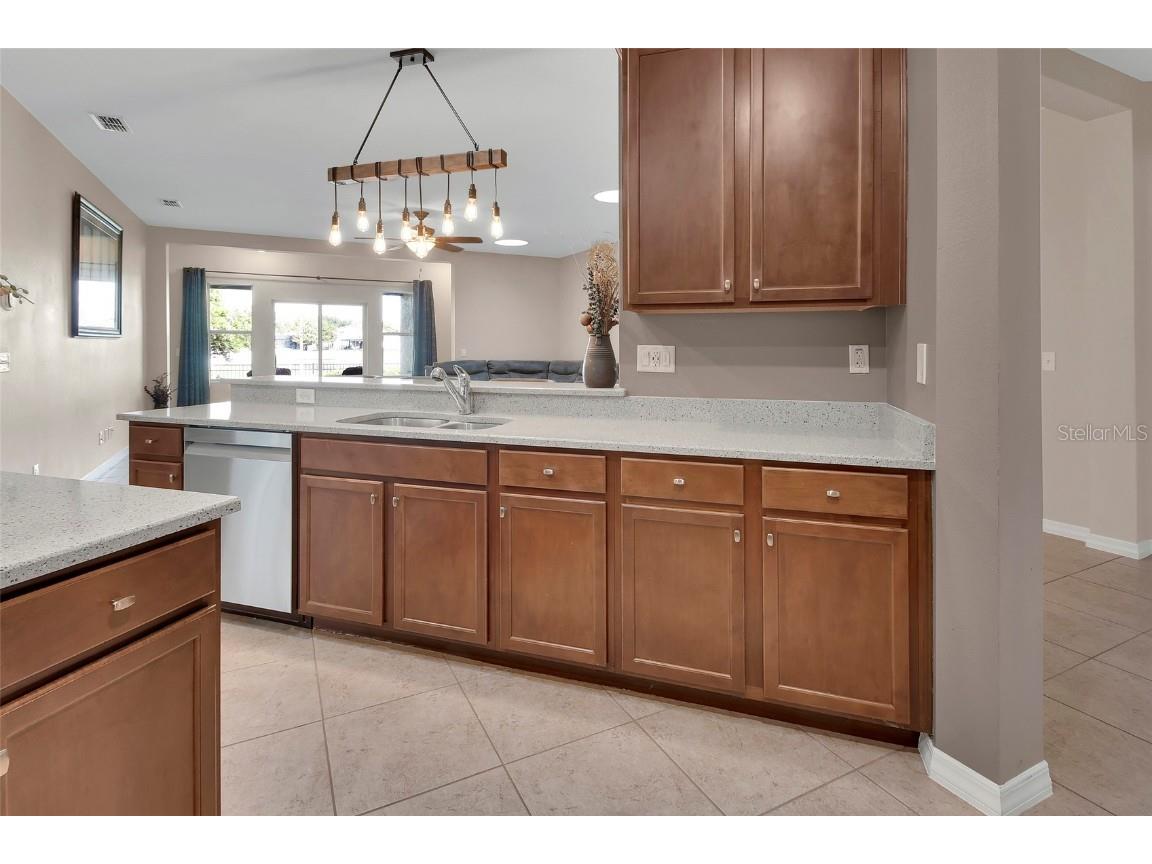 1589 Blue Grass Boulevard Deland FL 32724 V4946306 image11