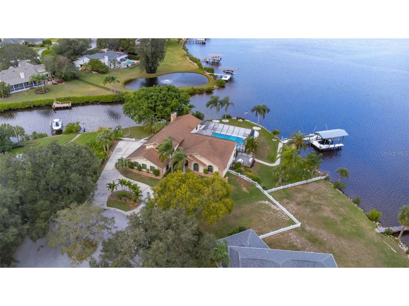 1589 Mary Lane Tarpon Springs FL 34689 - SALT LAKE T3493730 image1