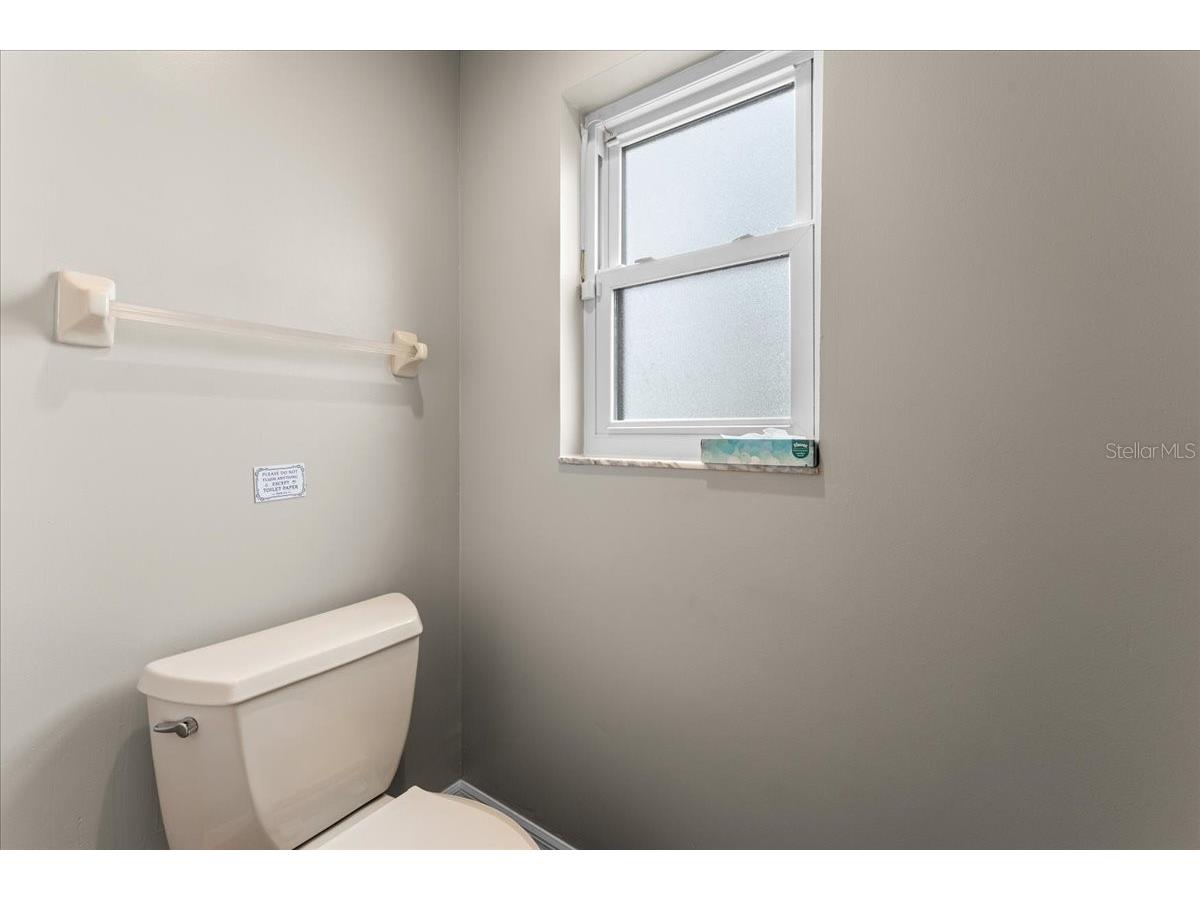 1589 Mary Lane Tarpon Springs FL 34689 - SALT LAKE TB8516504 image51