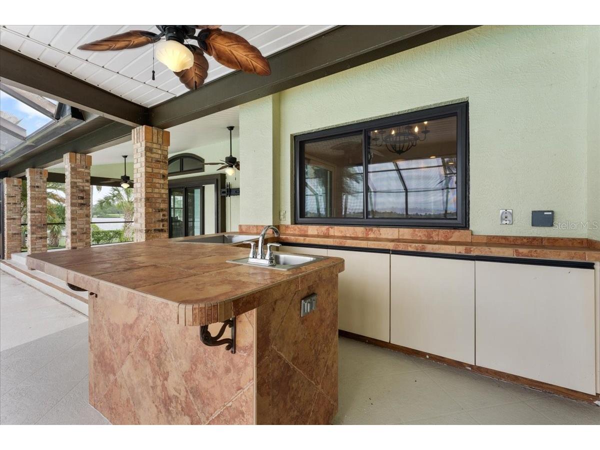 1589 Mary Lane Tarpon Springs FL 34689 - SALT LAKE TB8516504 image86