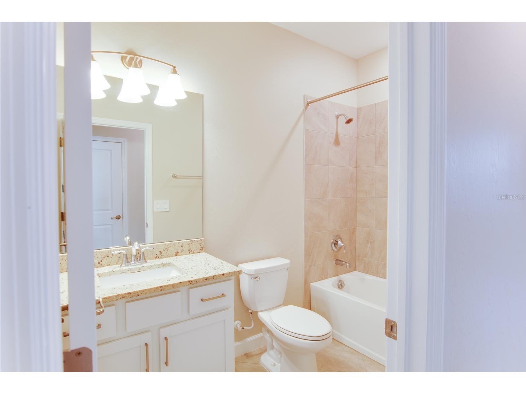 15890 Islandwalk Avenue Bradenton FL 34211 A4696743 image15