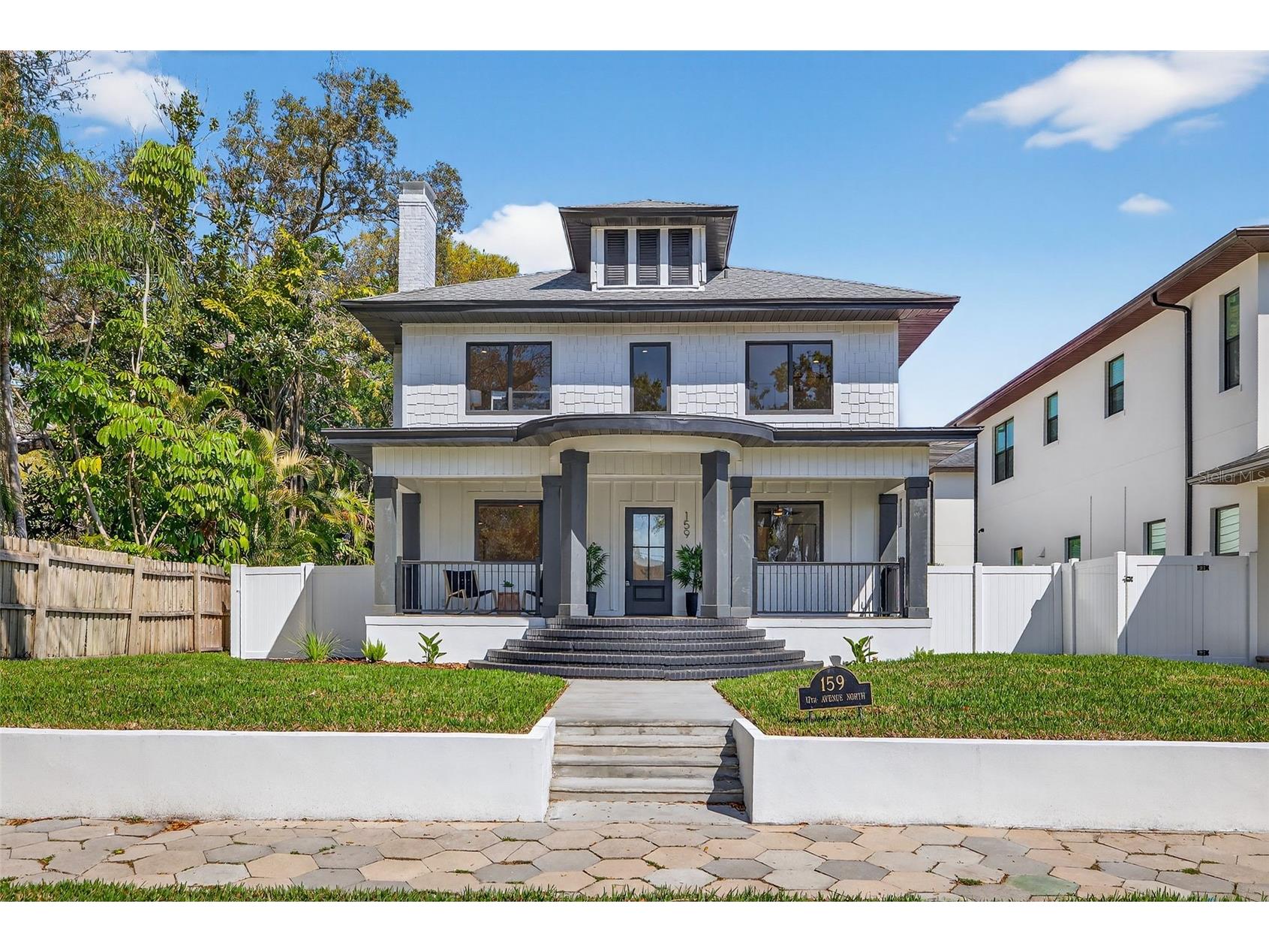 159 17th Avenue N Saint Petersburg FL 33704 TB8484086 image1