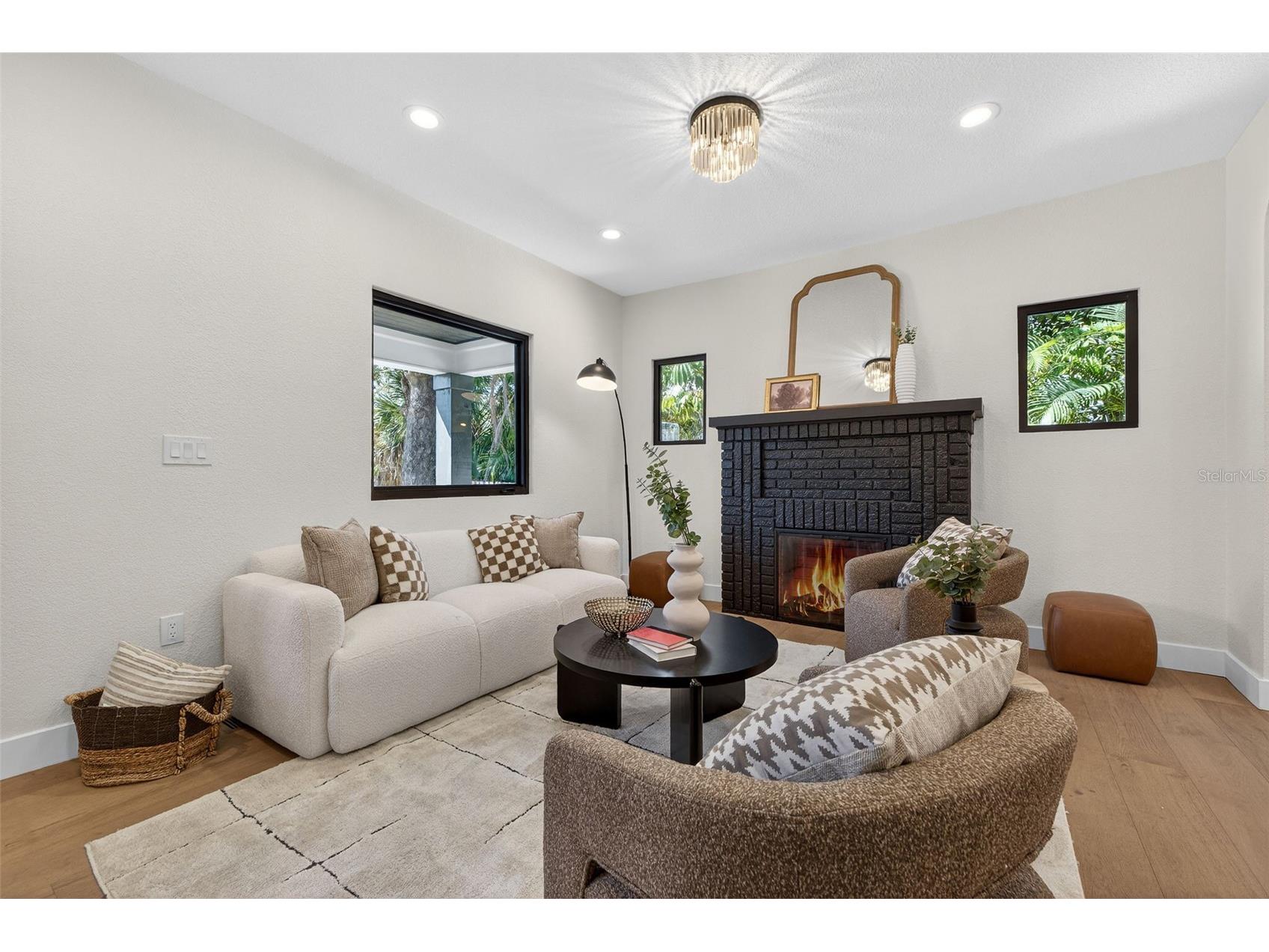 159 17th Avenue N Saint Petersburg FL 33704 TB8484086 image13