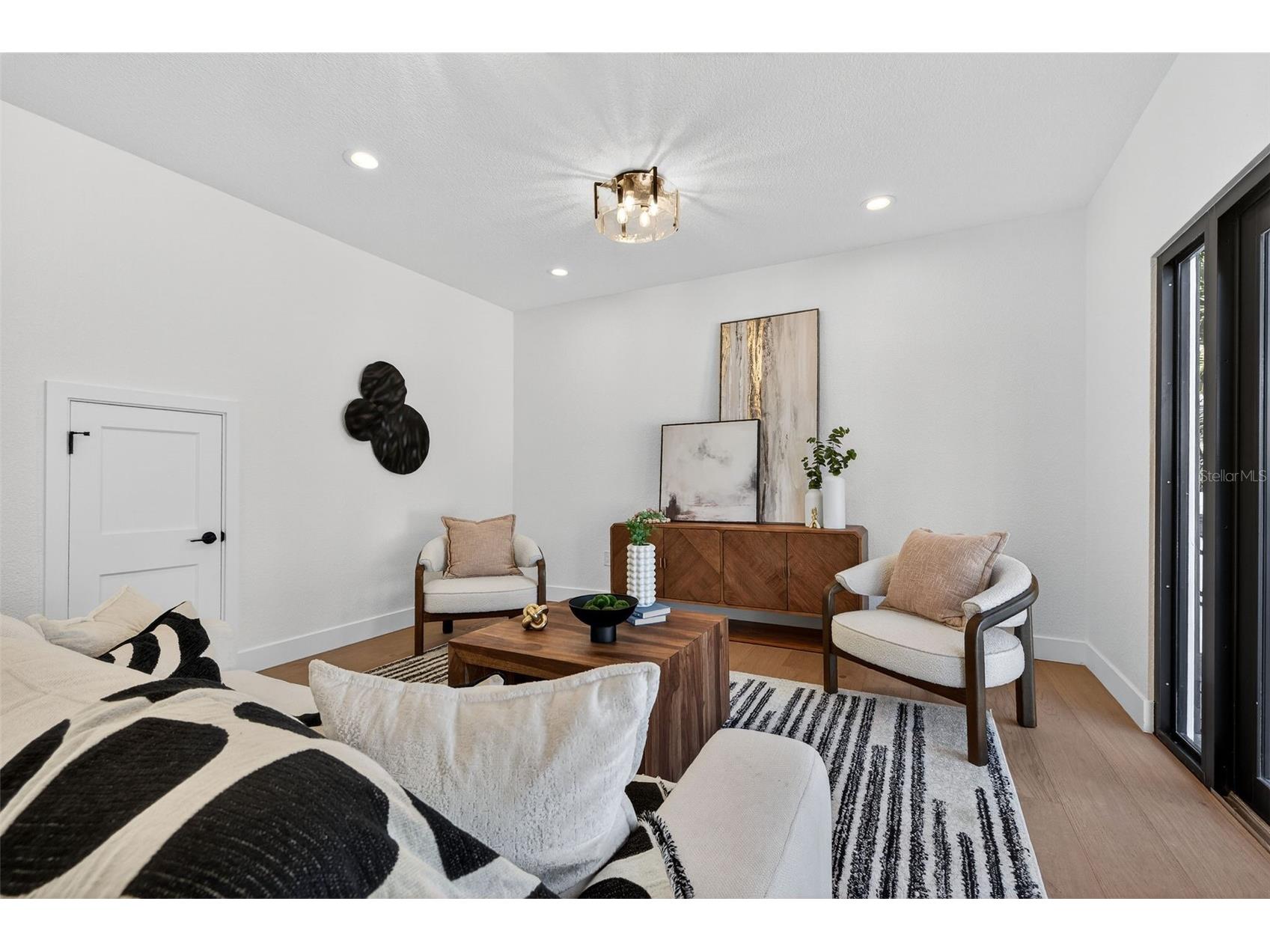 159 17th Avenue N Saint Petersburg FL 33704 TB8484086 image18