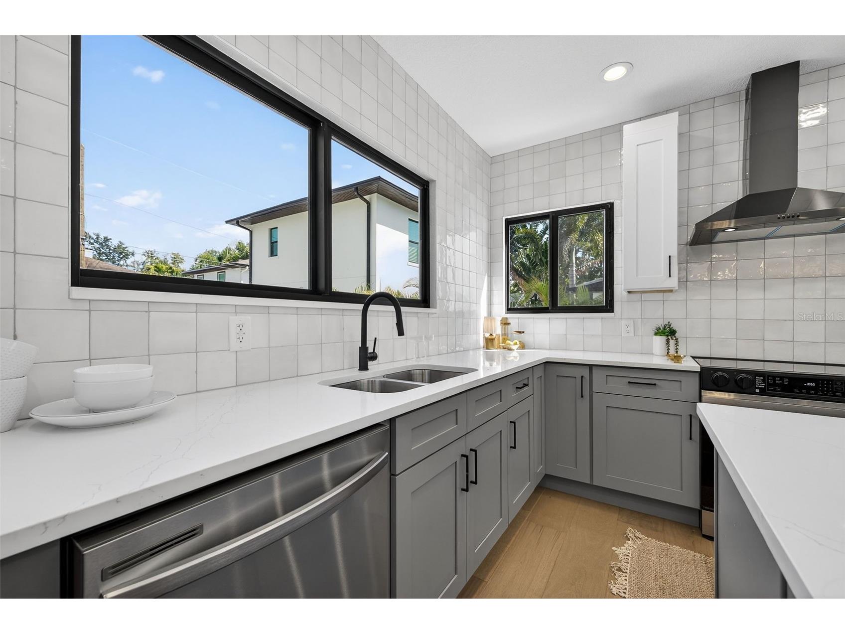 159 17th Avenue N Saint Petersburg FL 33704 TB8484086 image24
