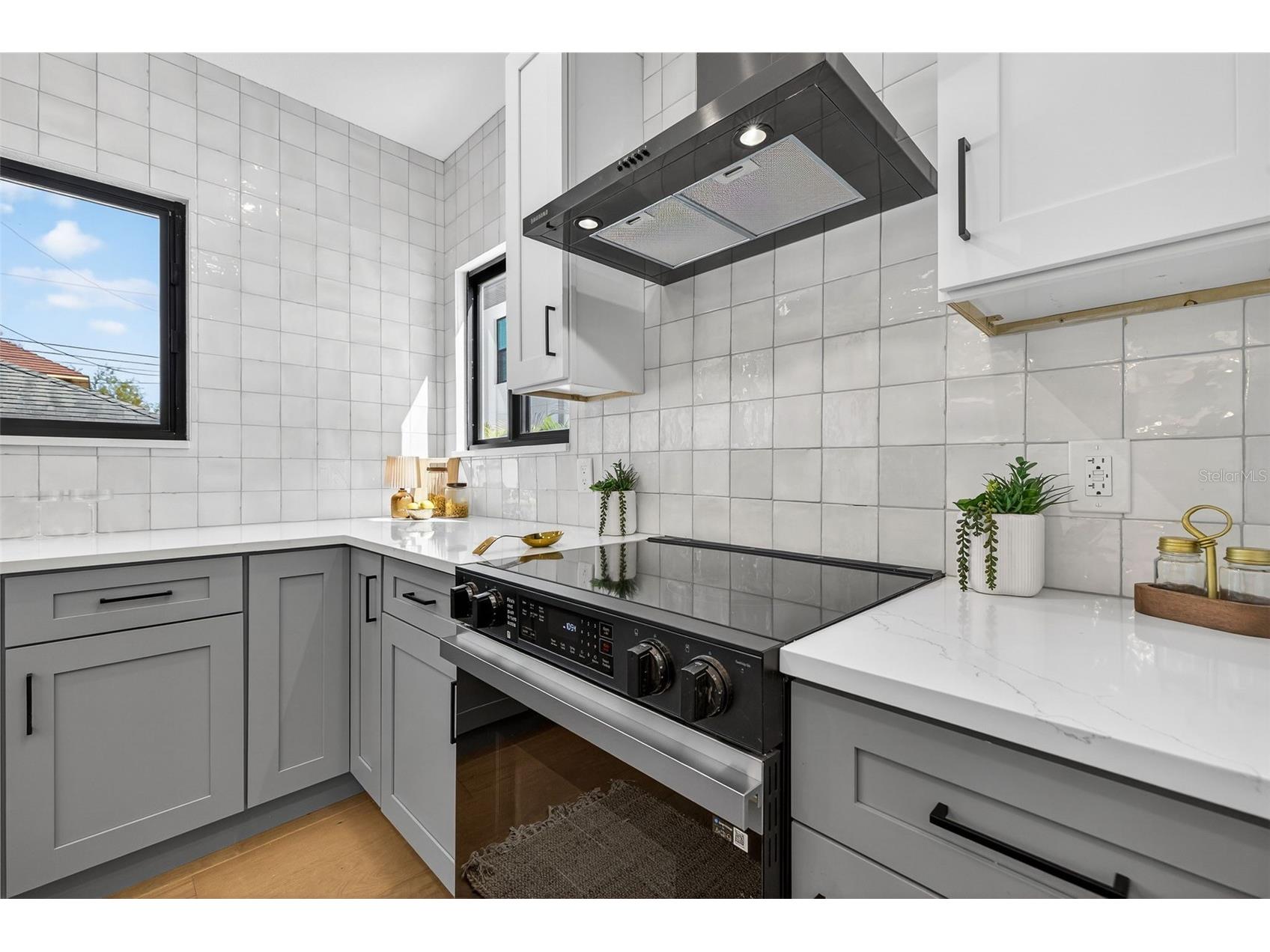 159 17th Avenue N Saint Petersburg FL 33704 TB8484086 image28