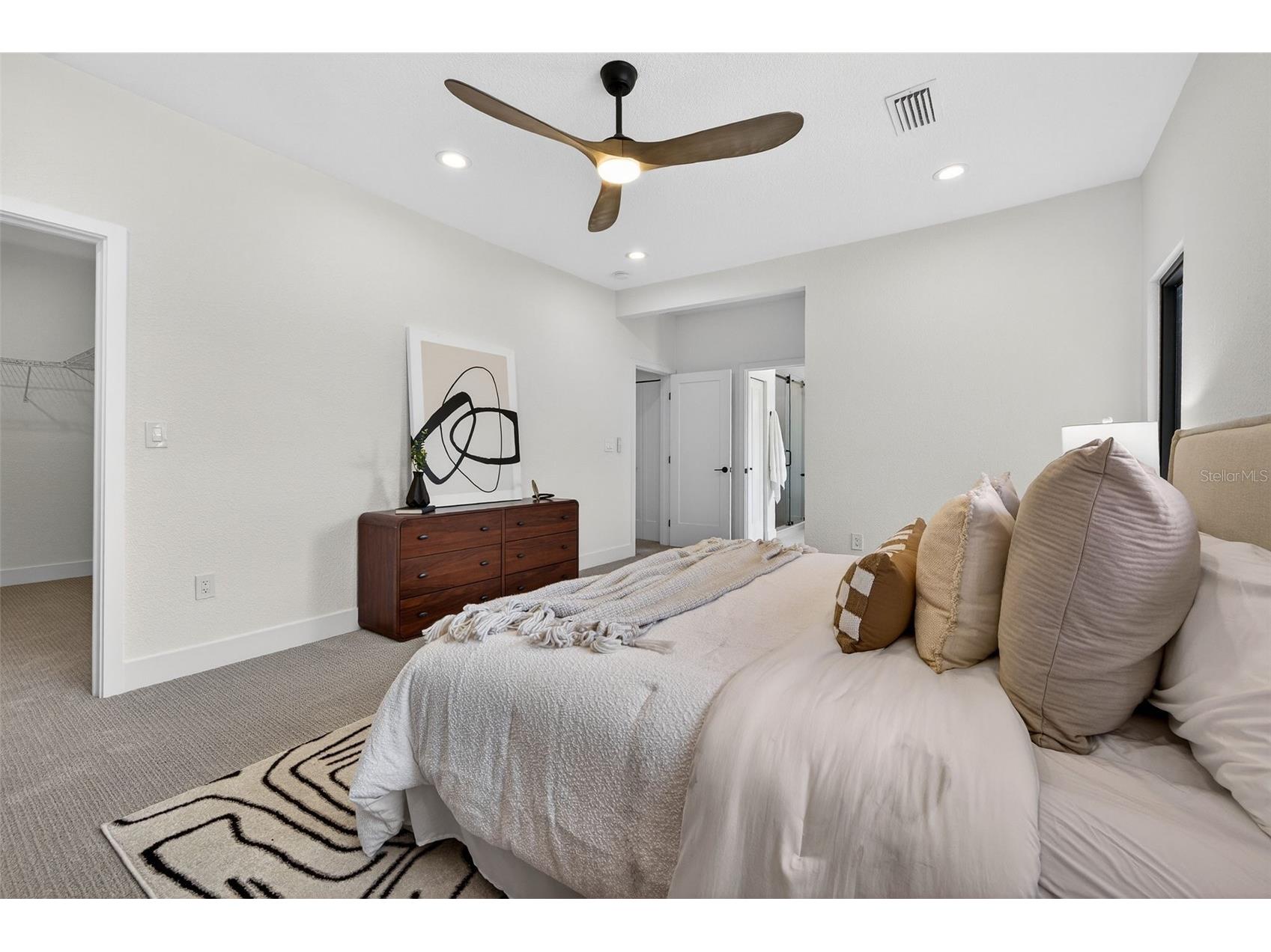 159 17th Avenue N Saint Petersburg FL 33704 TB8484086 image40