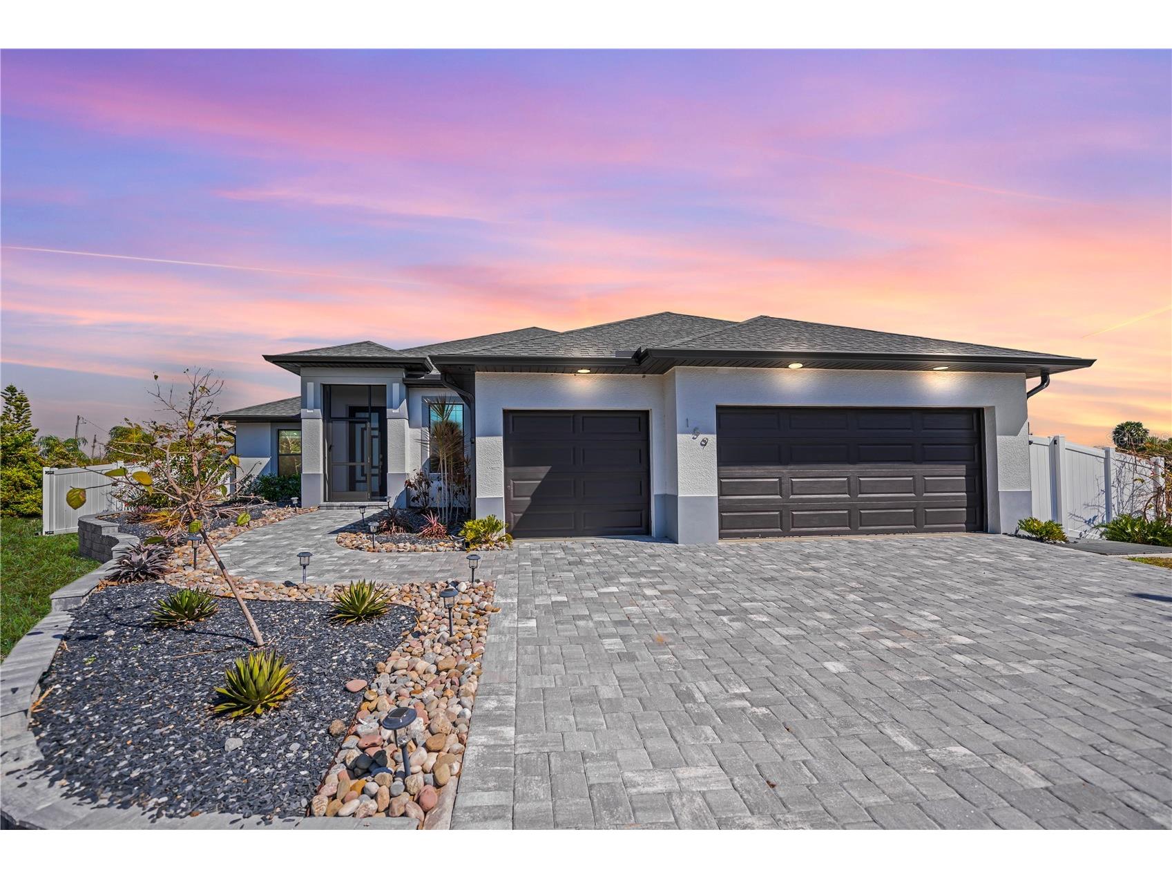 159 April Road Rotonda West FL 33947 C7522285 image1