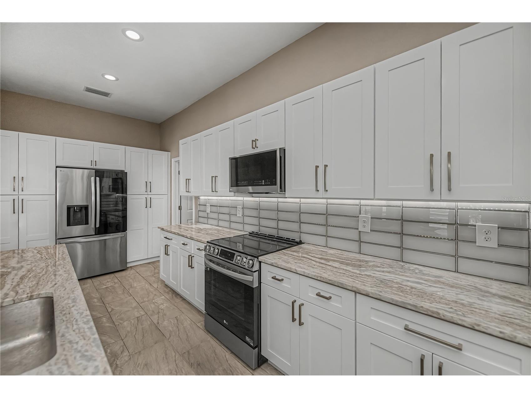 159 April Road Rotonda West FL 33947 C7522285 image21