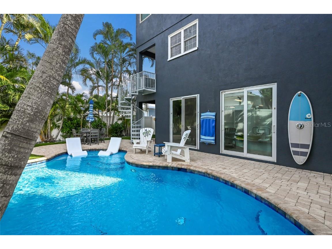 159 Crescent Drive Anna Maria FL 34216 A4673926 image50