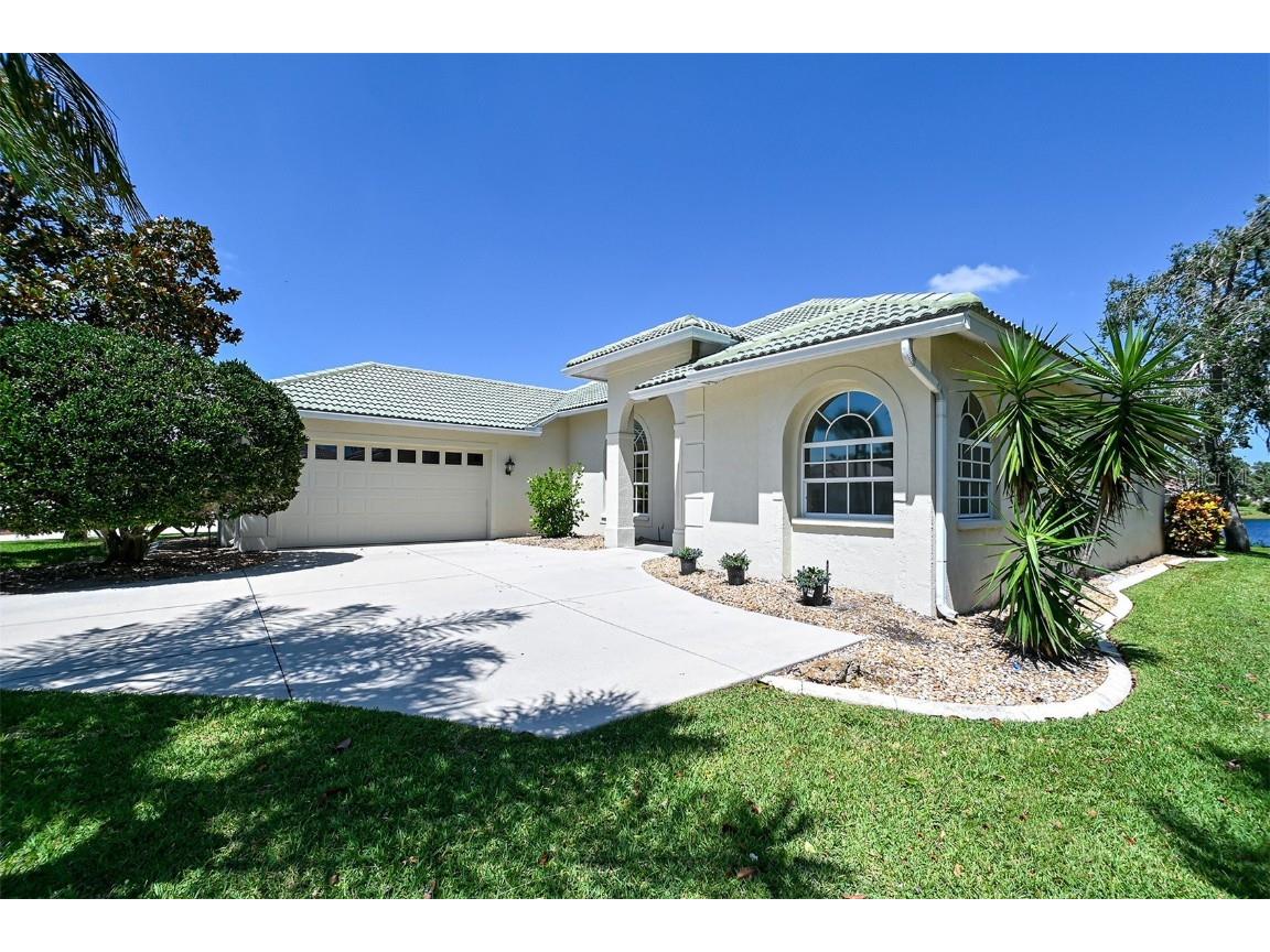 159 Grand Oak Circle Venice FL 34292 A4569127 image1